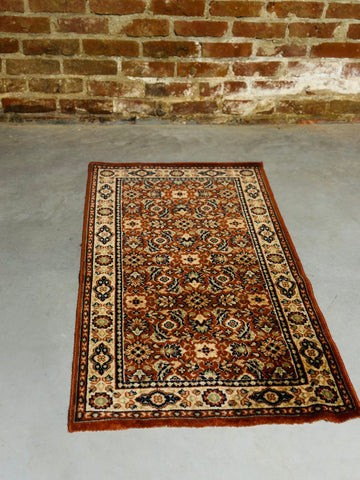 Tapis oriental petit modèle